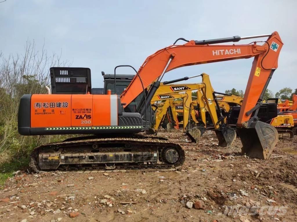 Hitachi ZX200 Bagri goseničarji