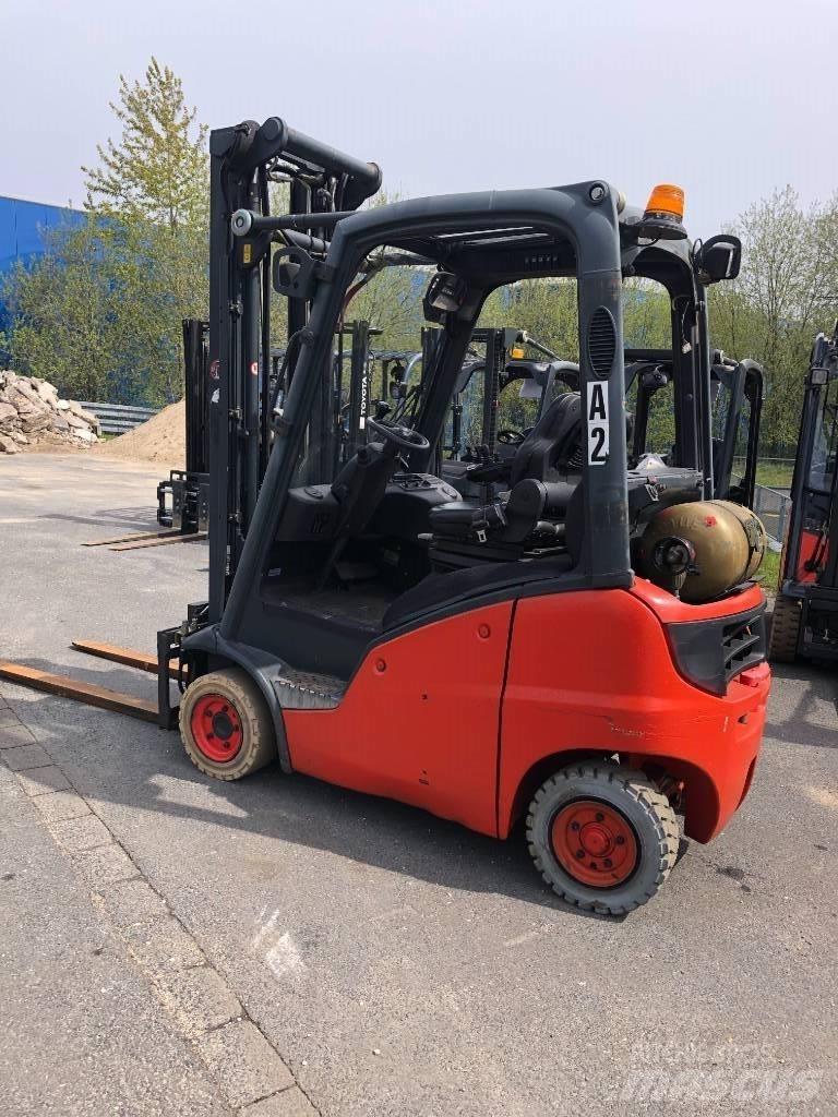 Linde H 16 T -01 Plinski viličarji