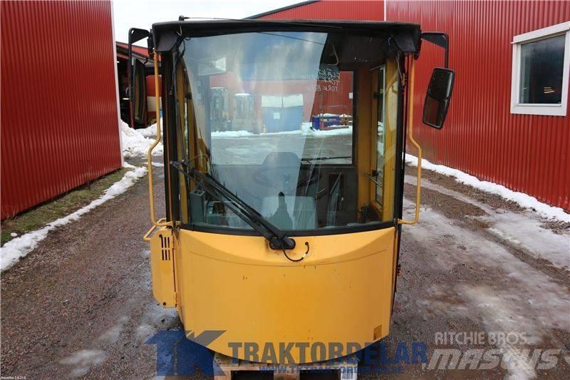 Volvo L 50 C Kabine in notranjost