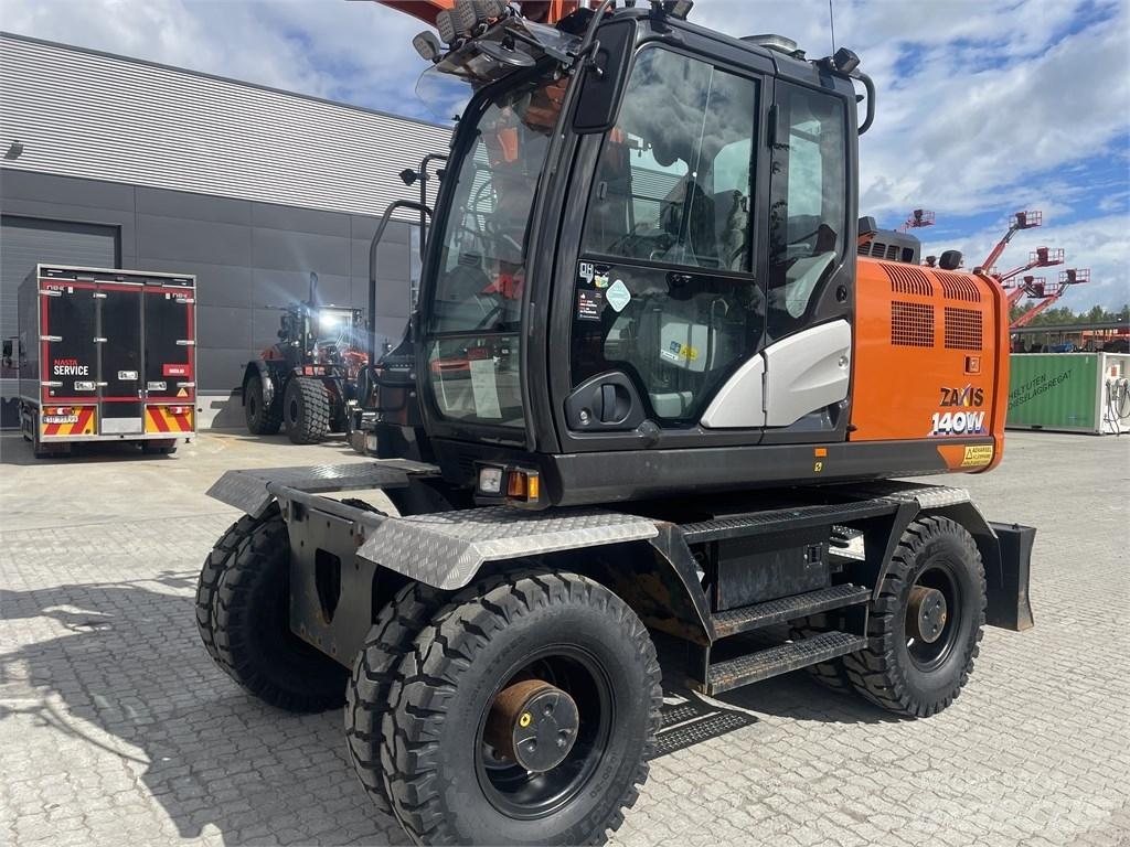 Hitachi ZX 140 W-6 Bagri na kolesih