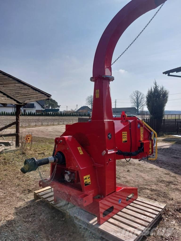 Lindana TP250 PTO Drobilci lesa
