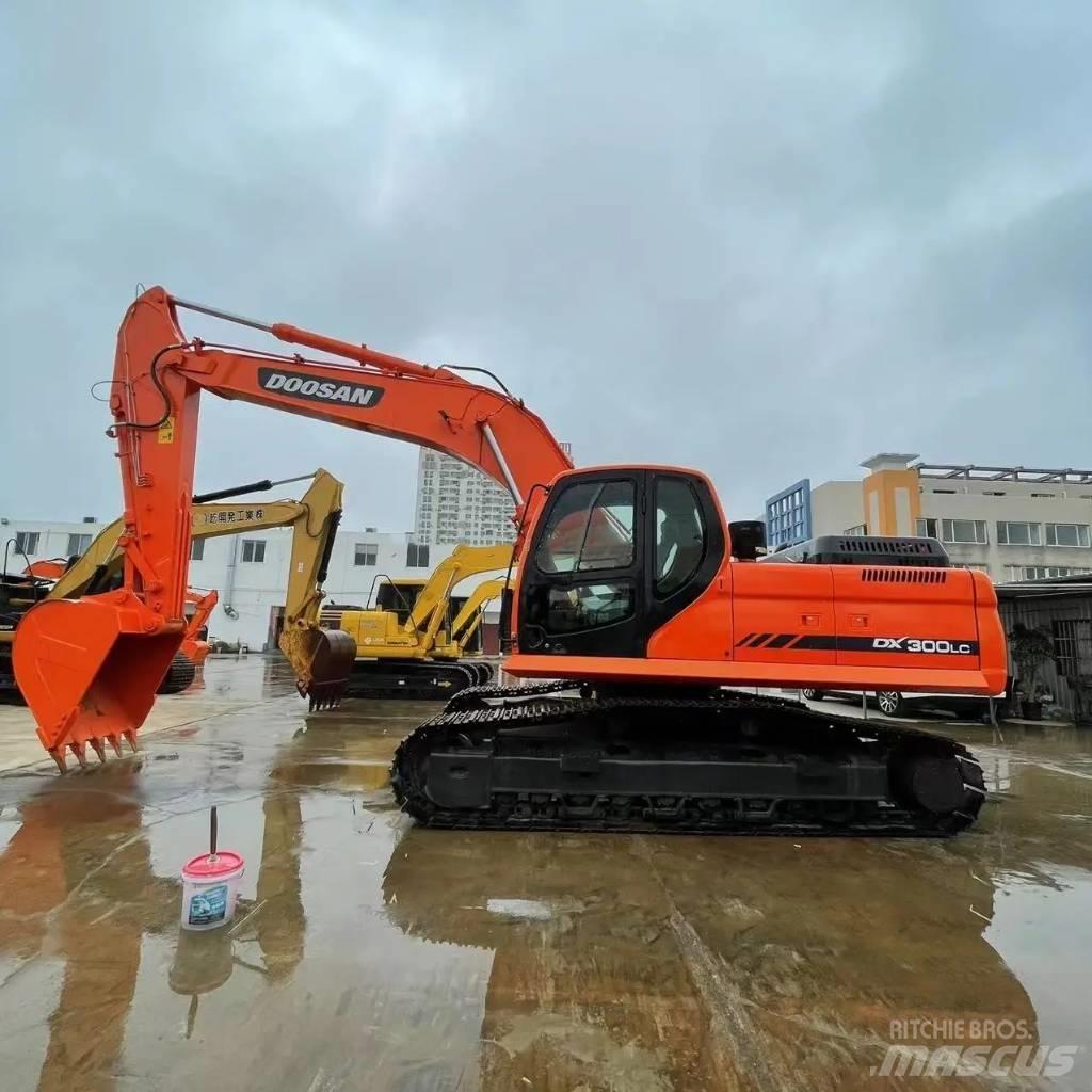 Doosan DX 300 LC Mini bagri <7t