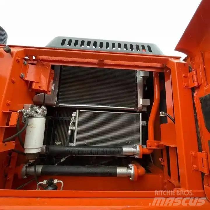 Doosan DX 300 LC Mini bagri <7t