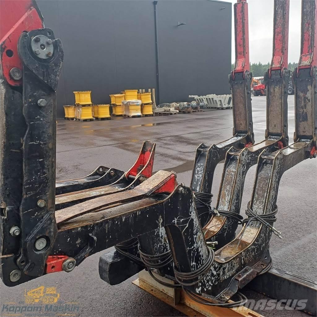 Komatsu 895 Druge komponente