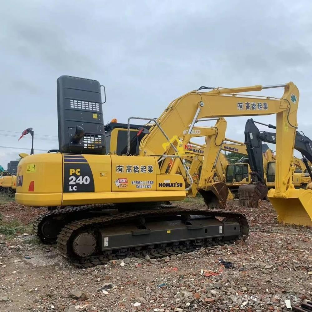 Komatsu PC 240 Bagri goseničarji