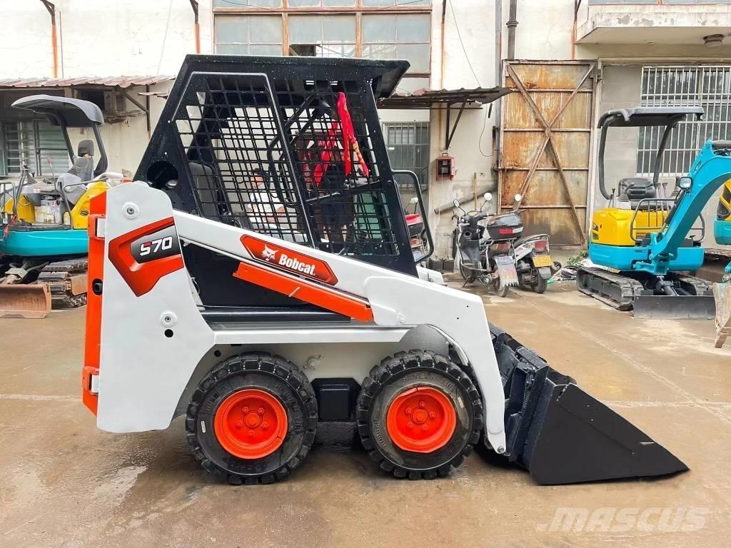 Bobcat S70 Skid steer mini nakladalci