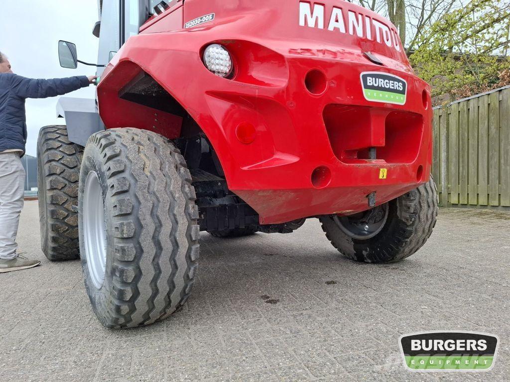 Manitou M30-4 Terenski viličar