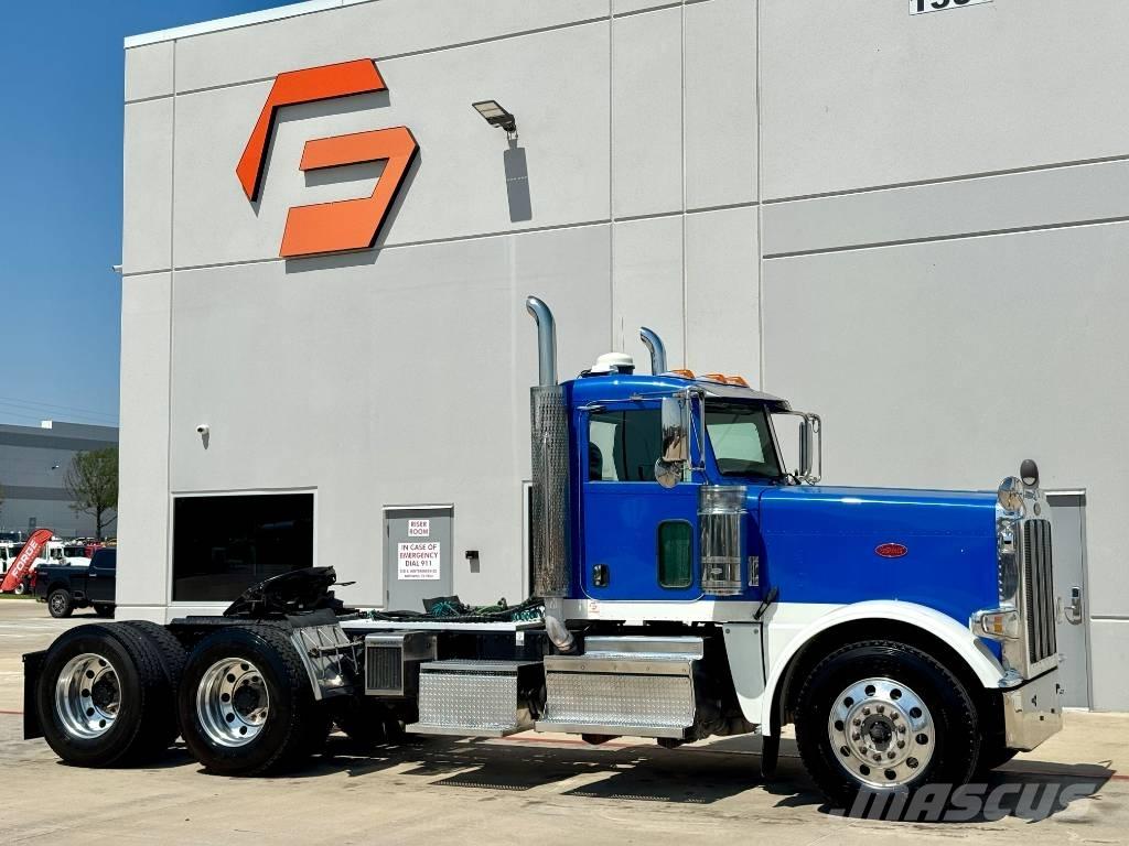 Peterbilt 389 Vlačilci