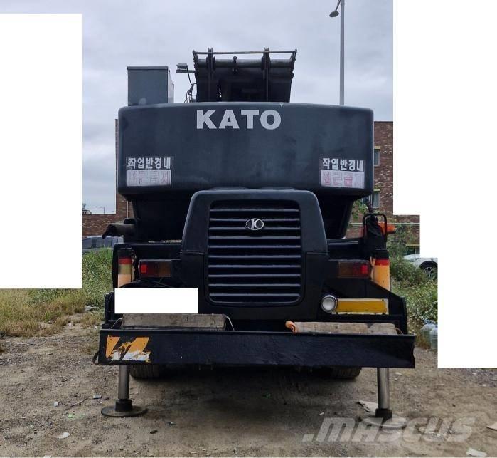 Kato KR 25 H V-2 Avtodvigala