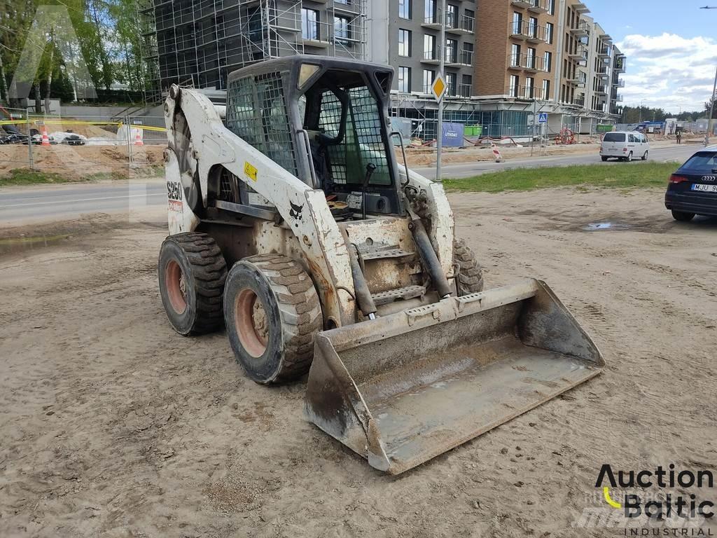 Bobcat S 250 Skid steer mini nakladalci