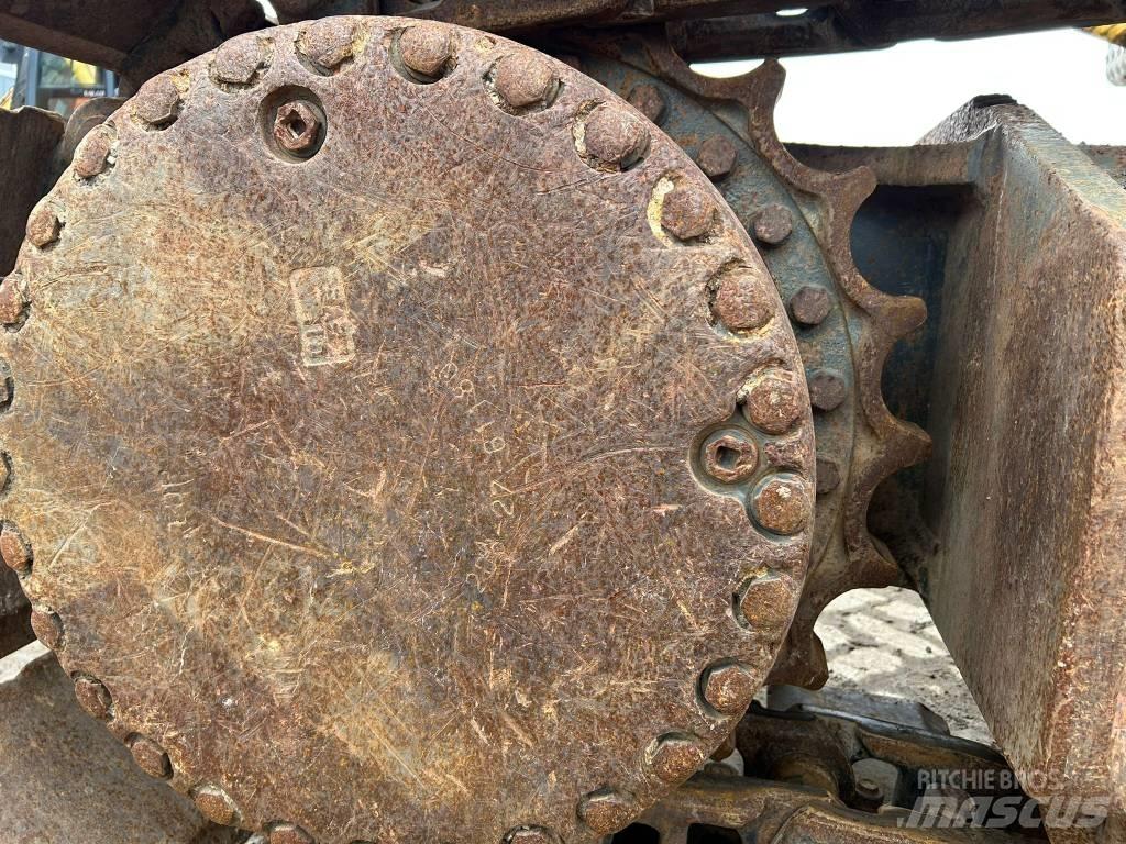 Komatsu PC 450 LC-6 Bagri goseničarji