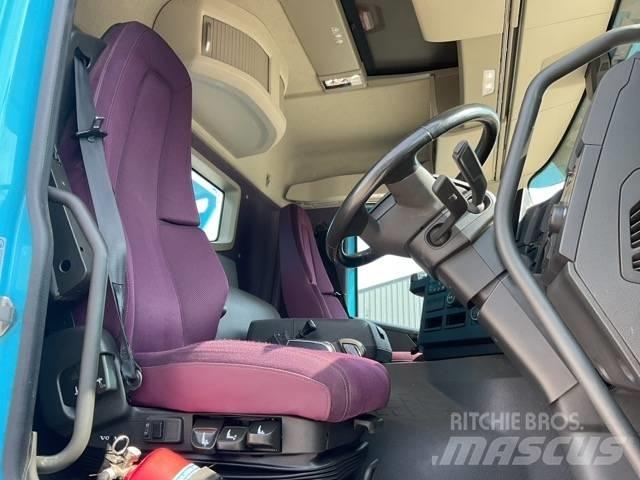 Volvo FMX 420 Kiper tovornjaki