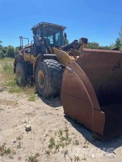 CAT 972 M Kolesni nakladalci