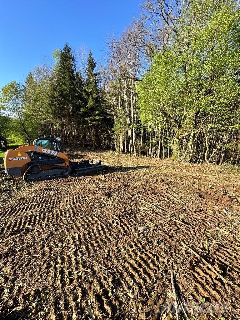 CASE TV 370 B Skid steer mini nakladalci