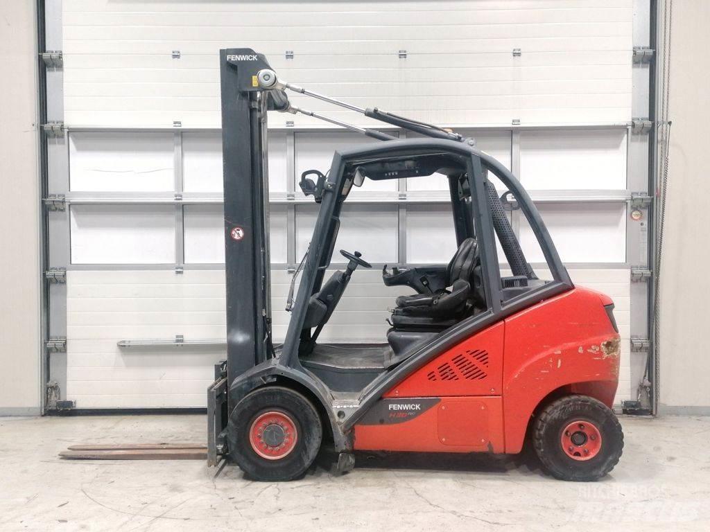 Linde H30D-02 Dizelski viličarji