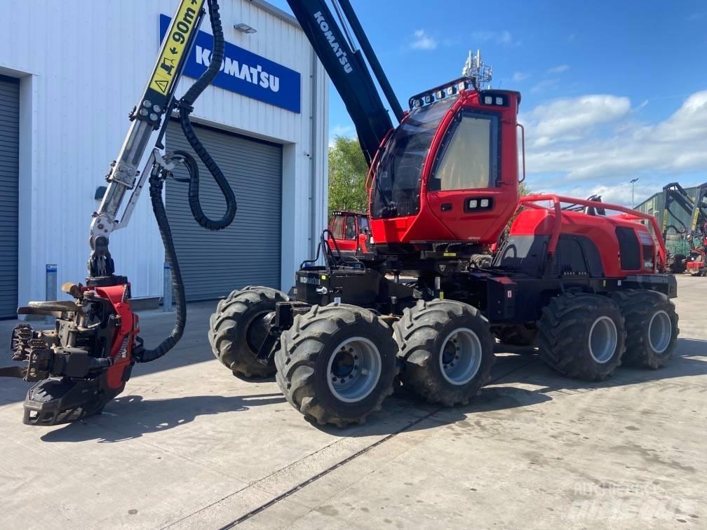 Komatsu 901XC Harvesterji