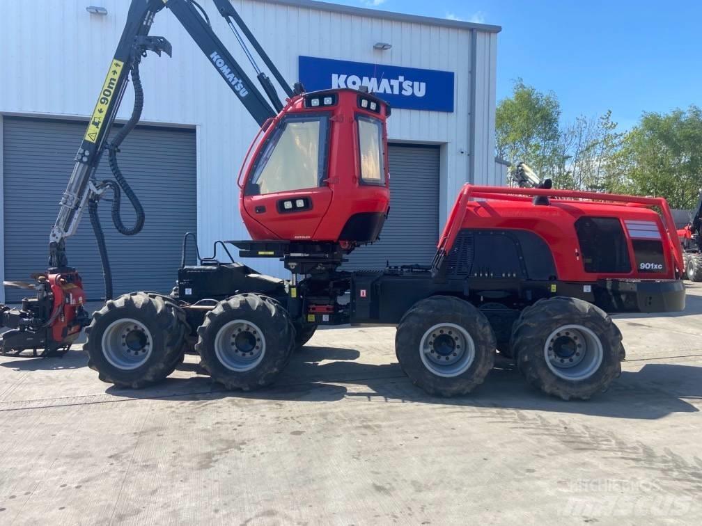 Komatsu 901XC Harvesterji