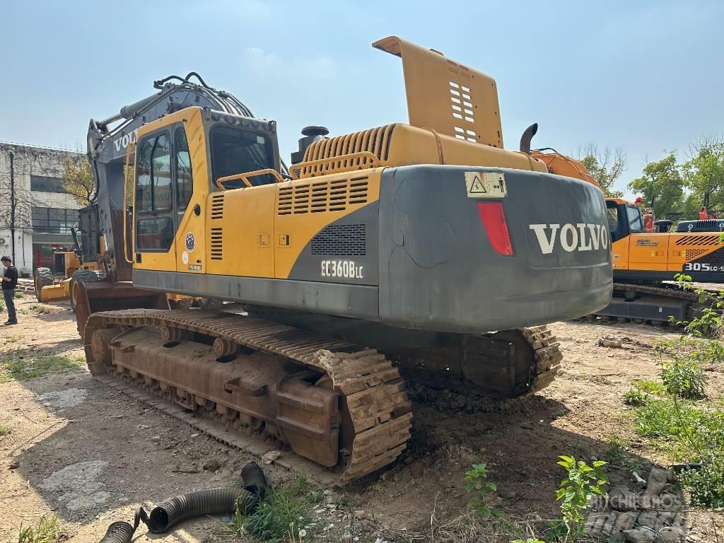 Volvo EC 360 Bagri goseničarji