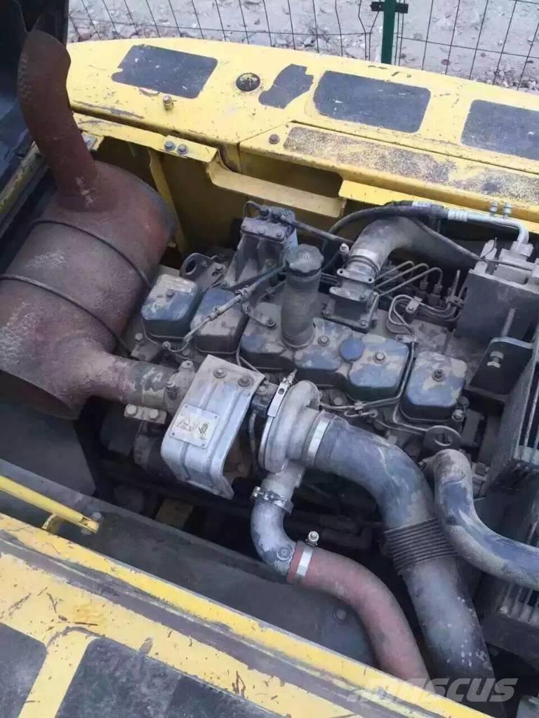 Komatsu pc200-7 Bagri goseničarji