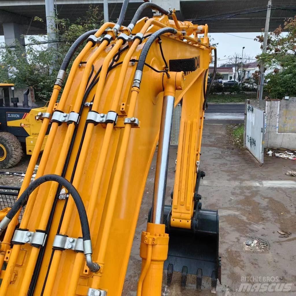 Hyundai R220LC-9 Bagri goseničarji