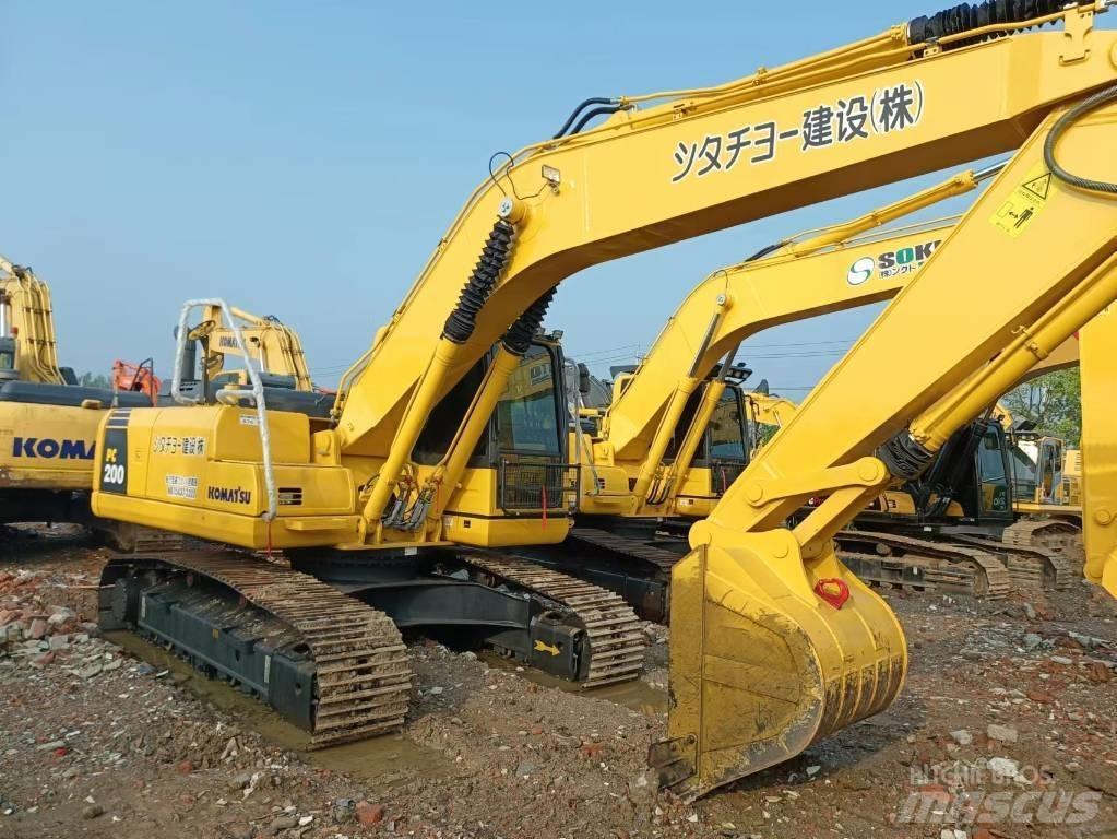 Komatsu PC 200-8 Bagri goseničarji