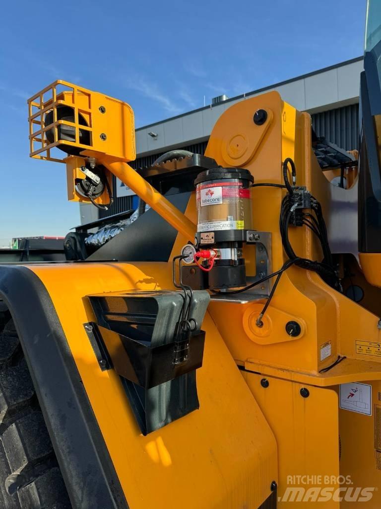 Hyundai HL960A HD Kolesni nakladalci