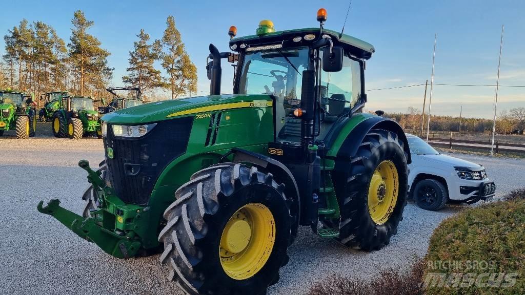 John Deere 7250R Traktorji