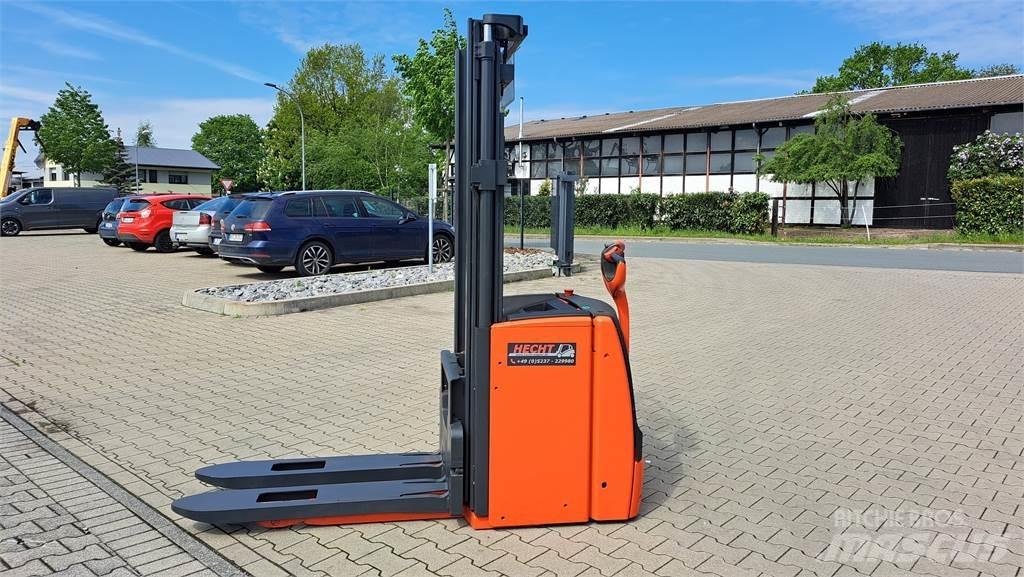 Linde L20 Ročni električni viličar