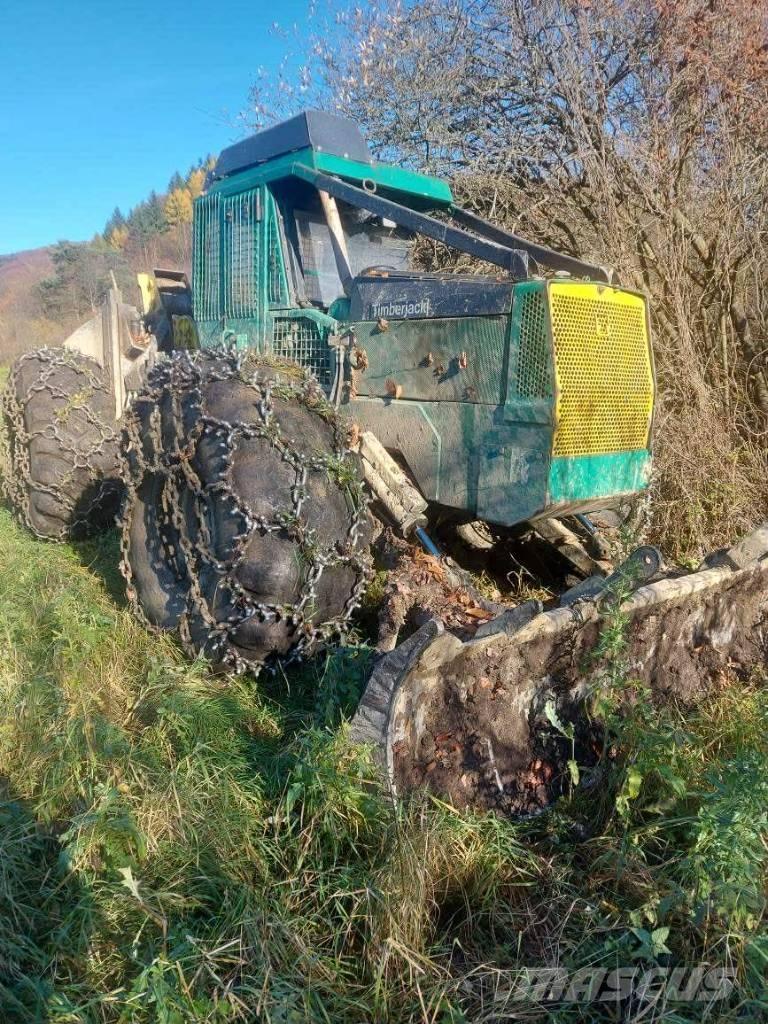 Timberjack 240C Skiderji