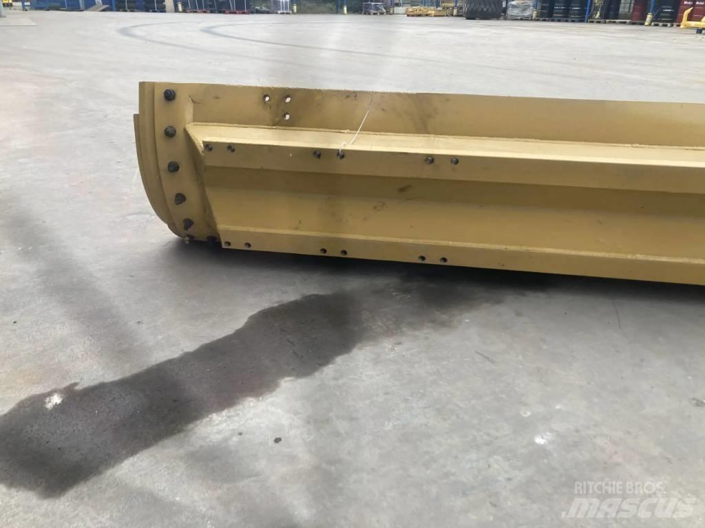 CAT 160M2 Moldboard Žlice