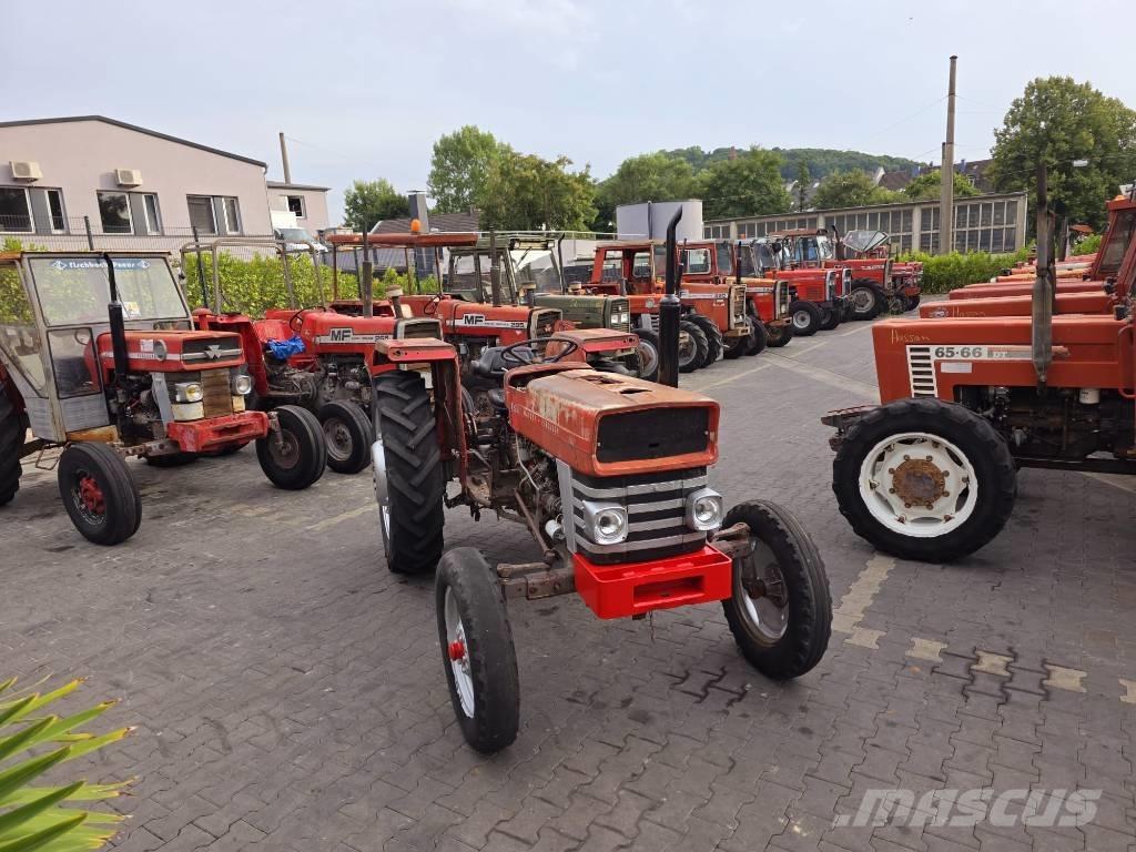 Massey Ferguson 158 Traktorji