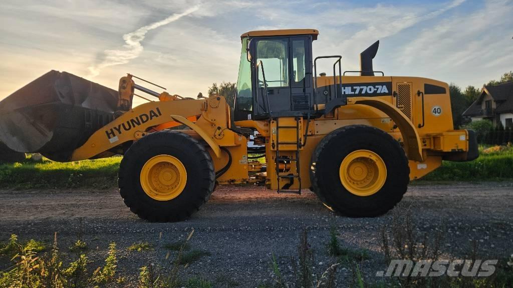 Hyundai HL 770-7 A Kolesni nakladalci
