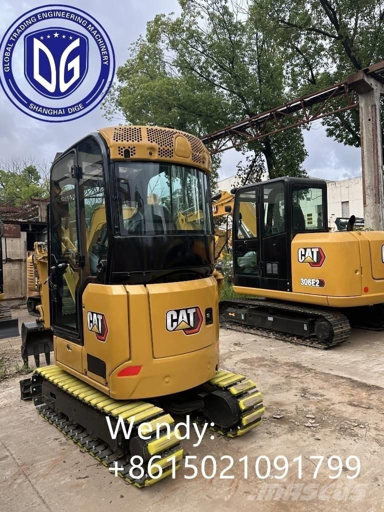 CAT 302 Mini bagri <7t