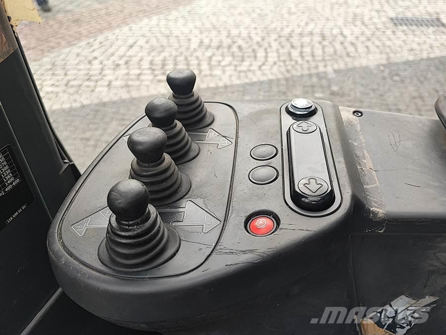 Linde R14X-03 Viličarji s pomičnim teleskopom