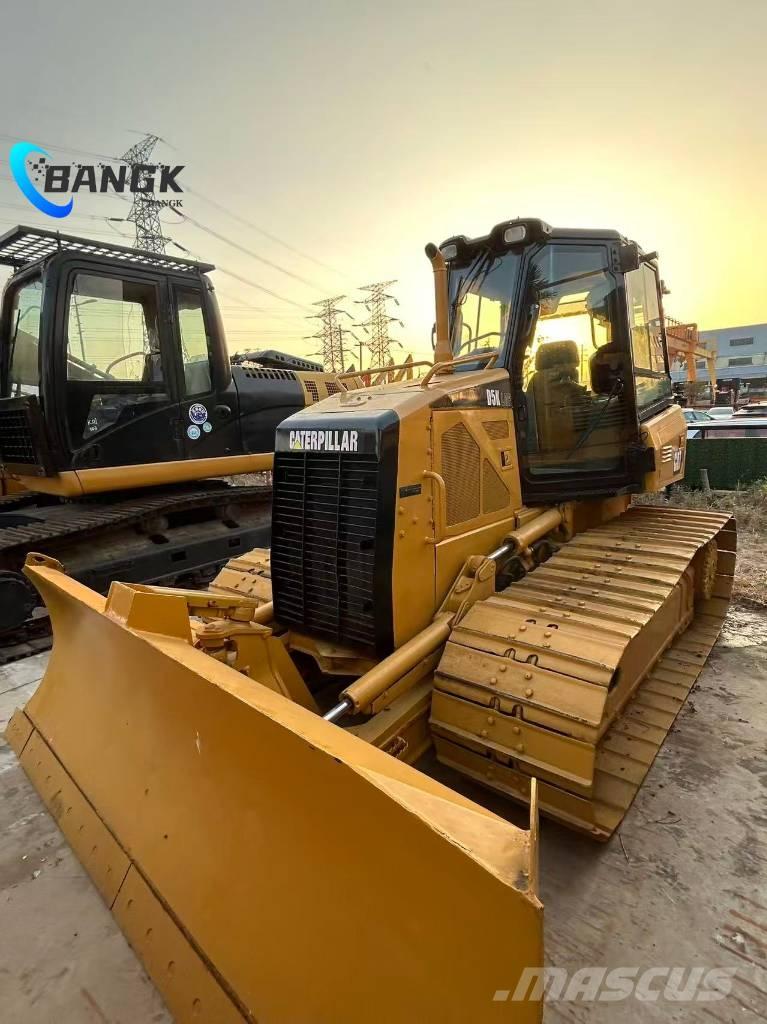 CAT D 5 K Buldožerji goseničarji