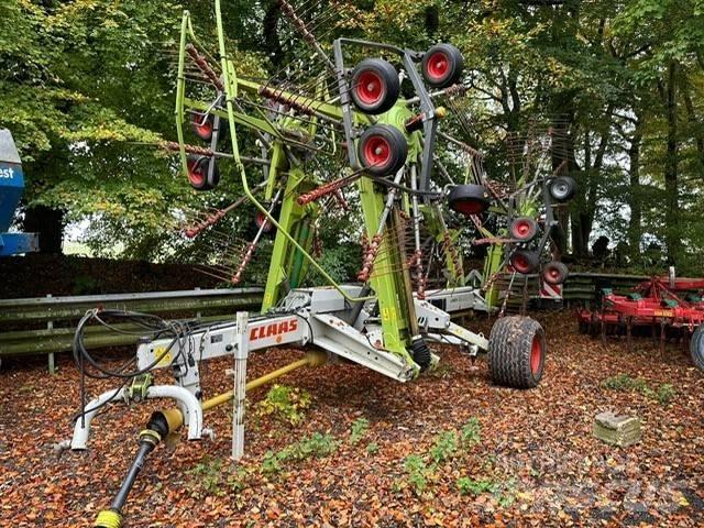 CLAAS Liner 3500 Obračalniki in zgrabljalniki