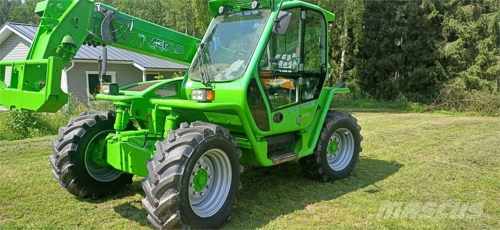 Merlo P 41.7 Kmetijski teleskopski nakladalci