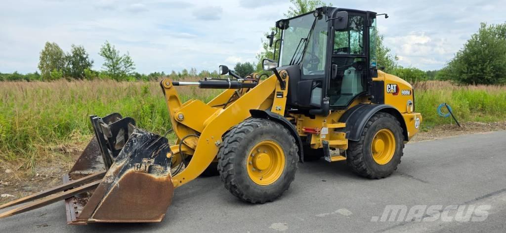 CAT 908 , Cat 908M Kolesni nakladalci