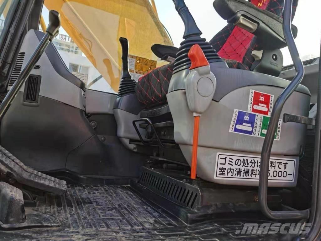 Komatsu PC 200-7 Bagri goseničarji