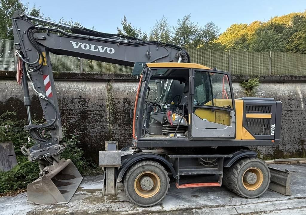 Volvo EW 180 E Bagri na kolesih