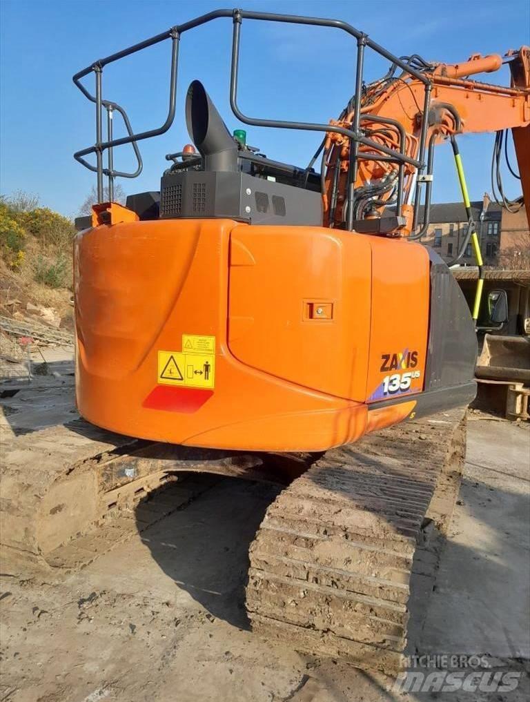Hitachi ZX 135 US-6 Bagri goseničarji