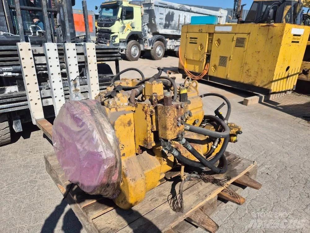 CAT 966G Menjalniki