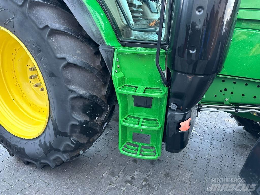 John Deere 6145 R Traktorji