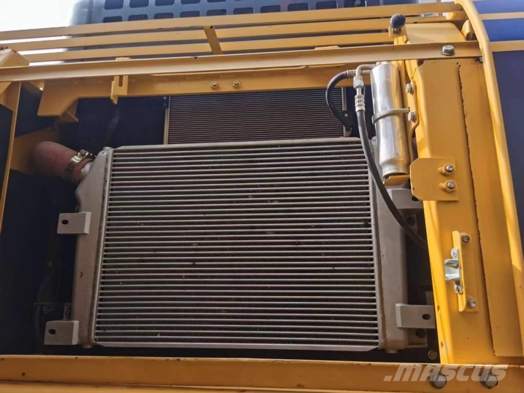 Komatsu PC 350-8 Bagri goseničarji