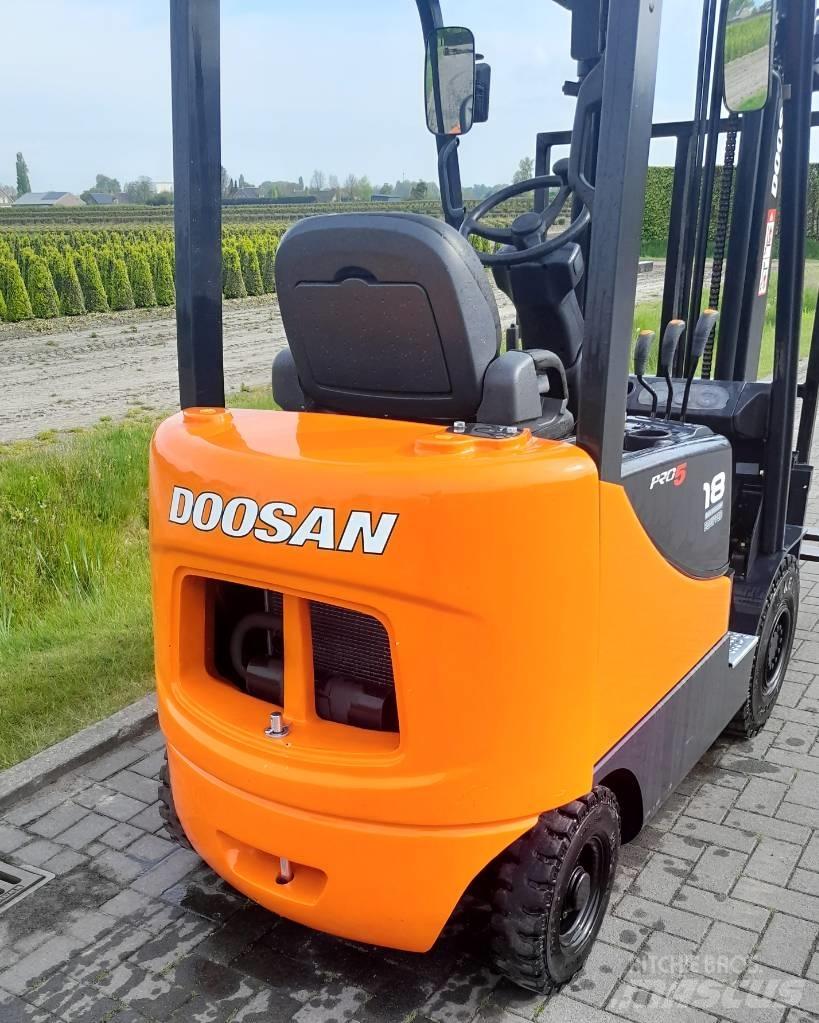 Doosan D18S PRO5 Dizelski viličarji