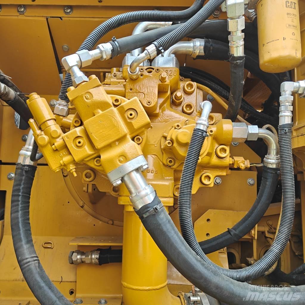 CAT 336D2 Bagri goseničarji