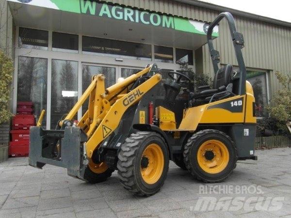 Gehl AL 140 Mini nakladalci