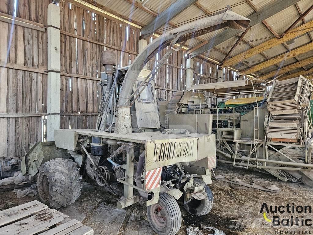Fortschritt E281C Kombajni za krmo