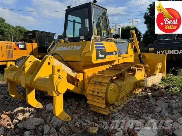 Komatsu D 85 EX Buldožerji goseničarji