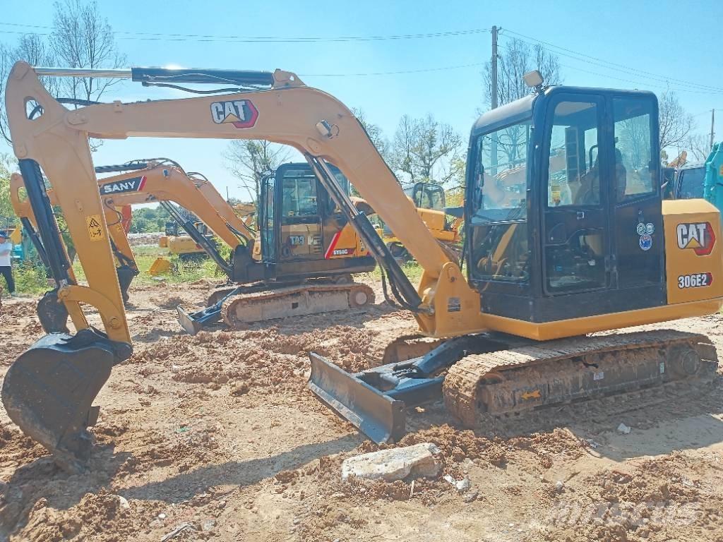 CAT 306 Bagri goseničarji